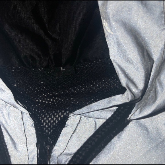 Reflective jacket - Picture 11 of 12